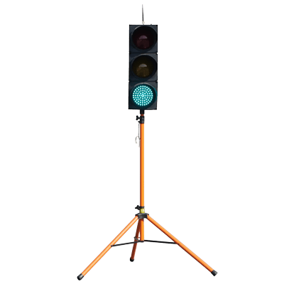 Tripod traffic light kit with stand